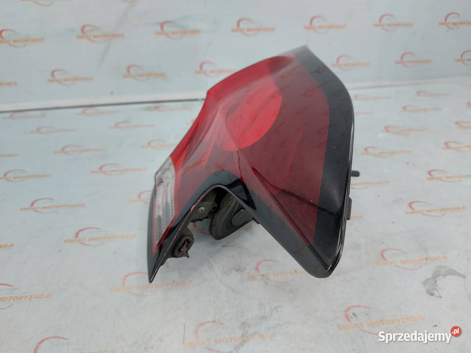 CITROEN DS4 13r lampa prawa tył Kielce