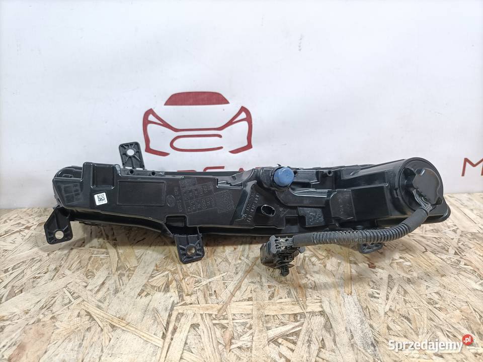PEUGEOT 308 III T10 HALOGEN LED DRL PRAWY PRZÓD wielkopolskie