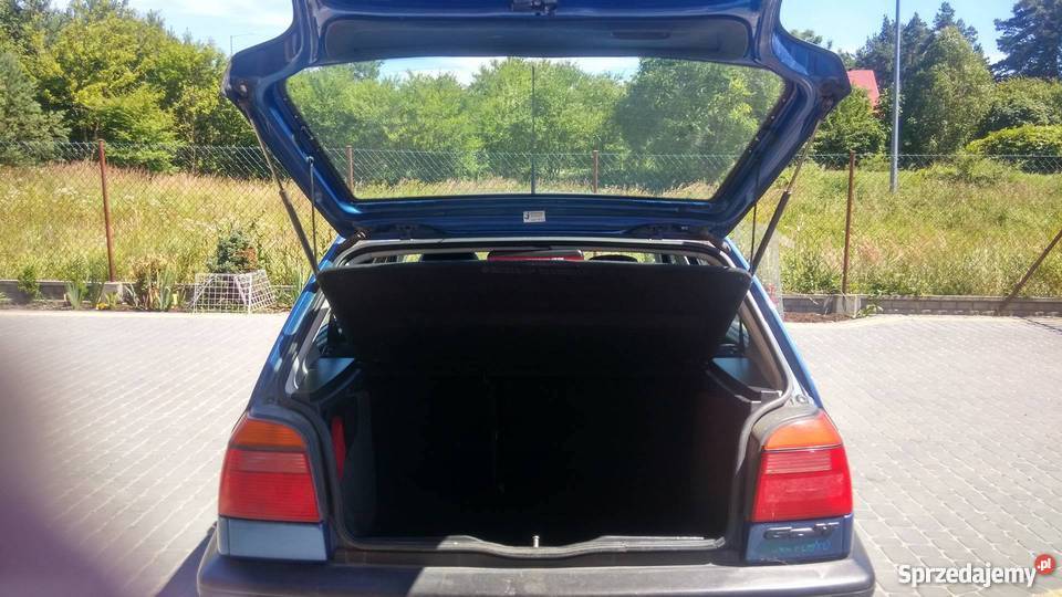 WV GOLF III 16 kat PINK FLOYD lubelskie Tomaszów Lubelski sprzedam