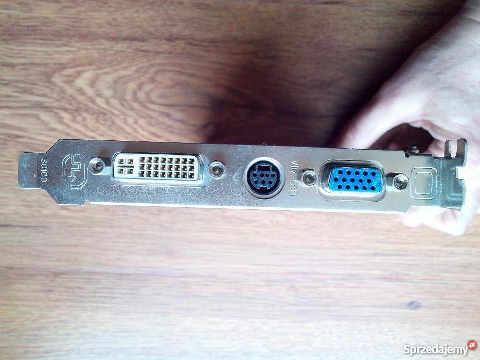 Karta graficzna ATI Radeon 9500 pro AGP Jaworzno