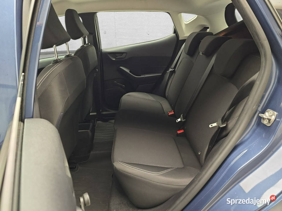 Ford Fiesta Mk8 2017 niebieski Komorniki