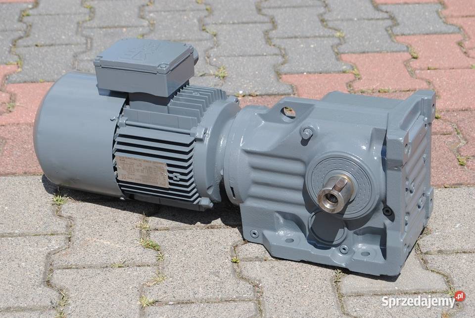 Motoreduktor kątowy 15kw 40obrmin z hamulcem SEW Kargowa