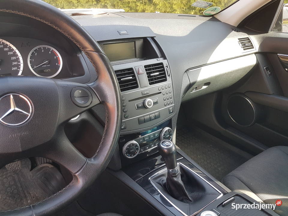 Mercedes c klasa z 2010r Nowogrodziec