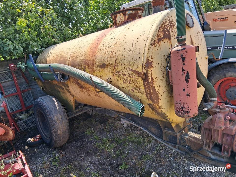 Beczkowóz wóz asenizacyjny 4 małopolskie Kwaśniów Górny