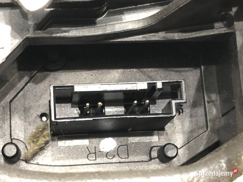 ZAMEK DRZWI PRAWY TYŁ BMW E83 Hatchback 729460 sprzedam