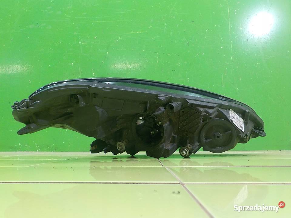 OPEL CORSA E 14 B 15r 1419 lampa lewa przod Suków