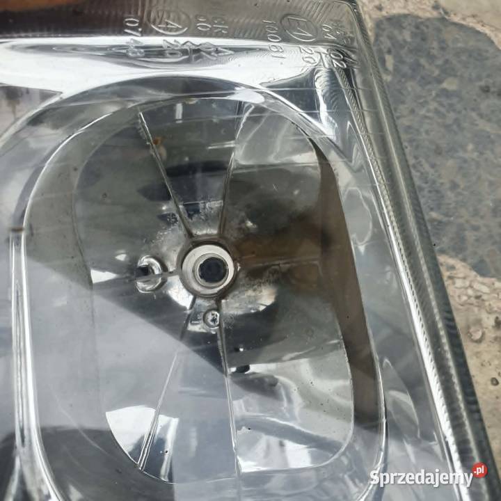 Lampa przednia prawa prawy przód Volvo s40 v40 Kraków