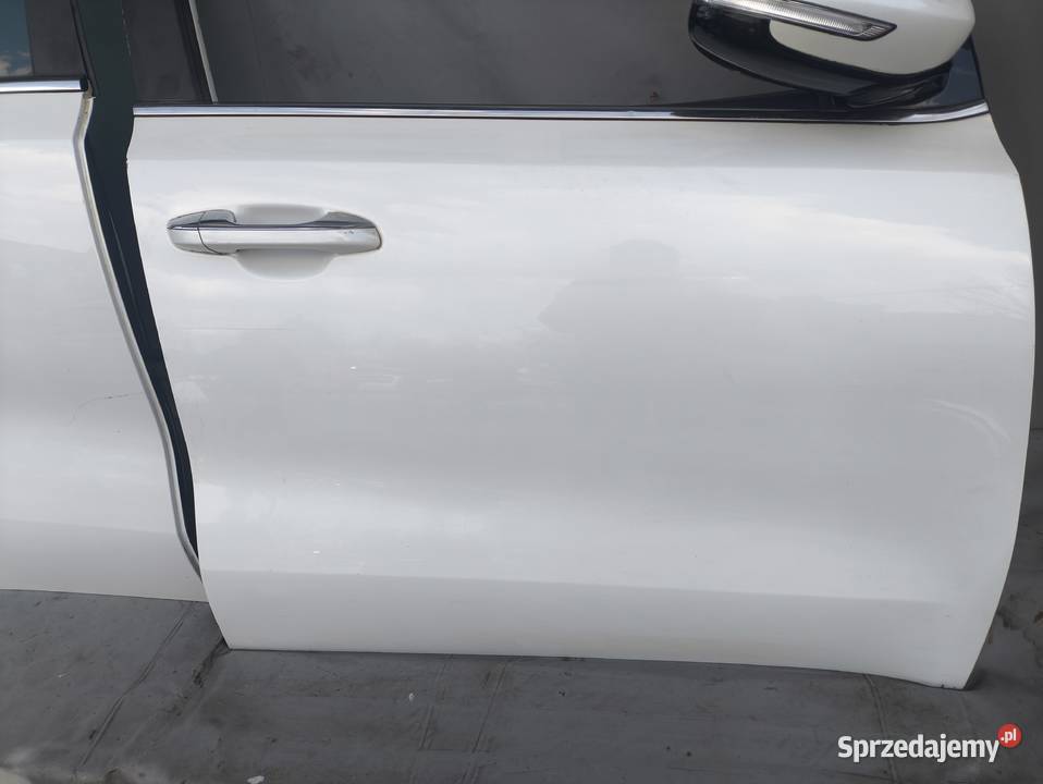 KIA SPORTAGE IV 4 DRZWI PRZEDNIE TYLNE PRAWE osobowe sprzedam