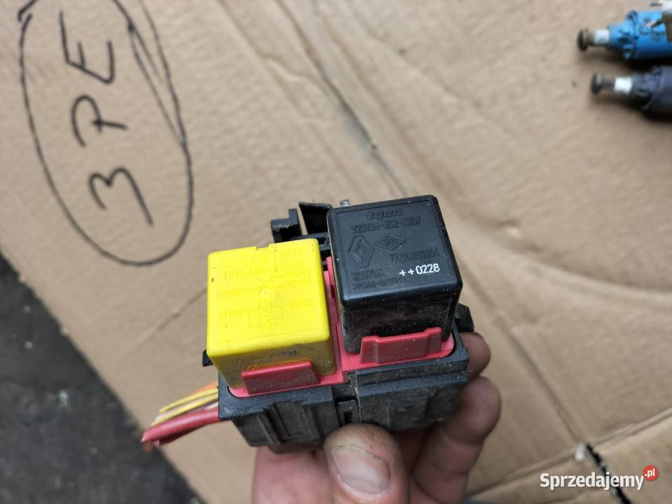 Renault Megane II 2 PRZEKAŹNIK 7700821864 Kamień-Kolonia