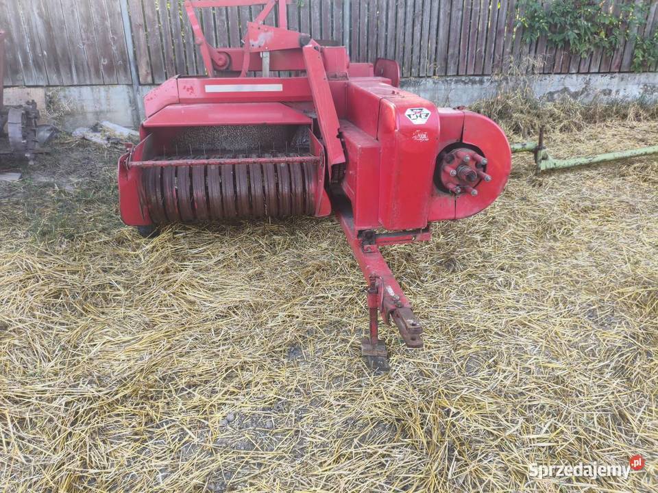 Prasa kostkującą Massey Ferguson 158 MF małopolskie
