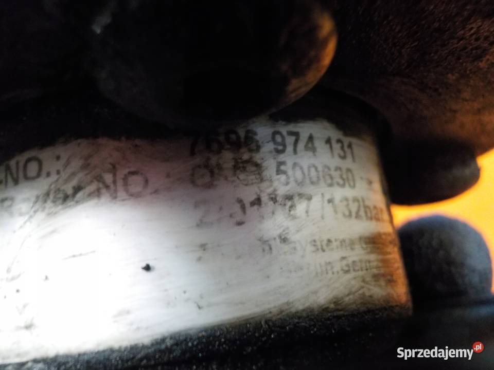 RANGE ROVER VOGUE 36 TDV8 08r 272 368DT pompa osobowe Suków sprzedam