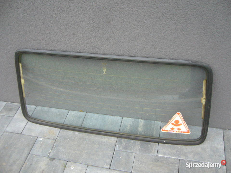 Szyba tylna do Fiata 126 P Szyba tylna do mazowieckie sprzedam