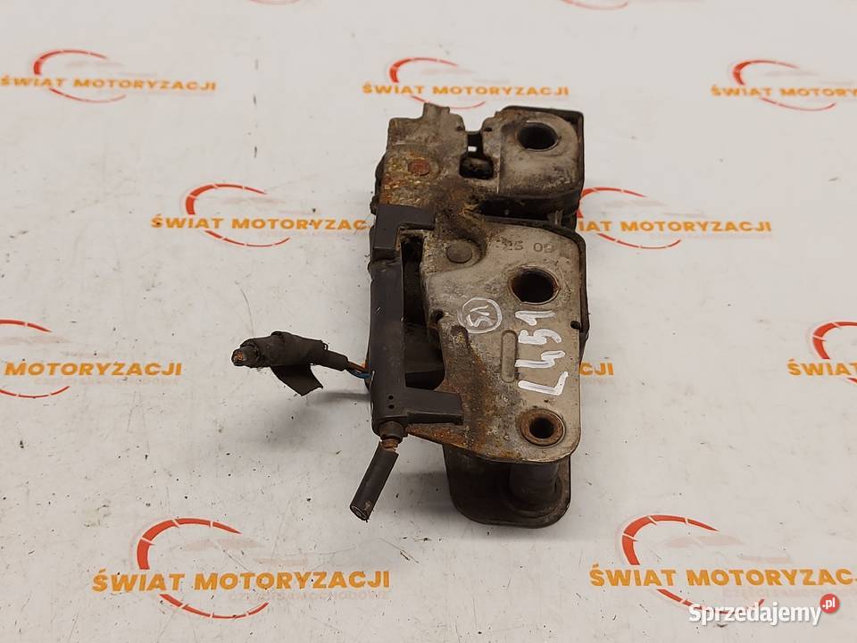 VW GOLF VI zamek maski 5K2823509B Części samochodowe Kielce