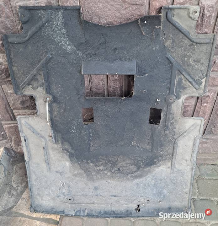 Osłona silnikamercedes 124 Rok produkcji 1991 opolskie Namysłów