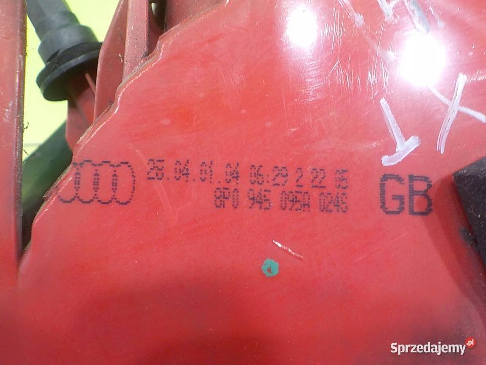 AUDI A3 8P II 20 TDI 05r HB 3D lampa lewa tyl