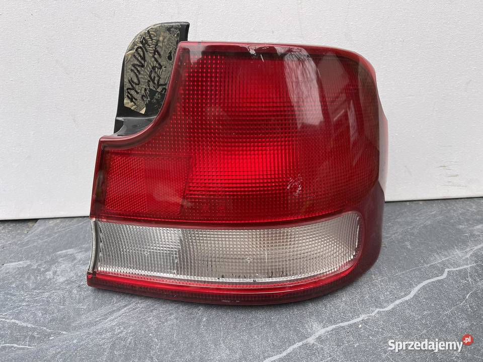 HYUNDAI ELANTRA PRAWA LAMPA TYŁ prawe Lampy tylne Ostroróg