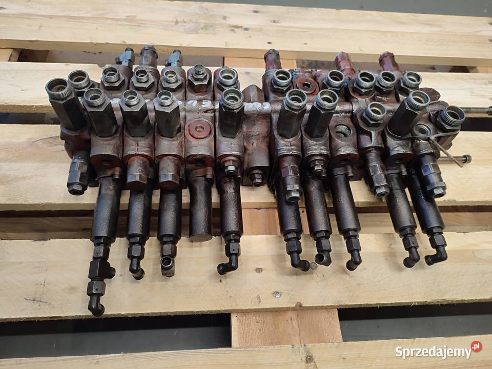 Rozdzielacz hydrauliczny C0070 33142 NEUSON 6002 wielkopolskie Wilkowo