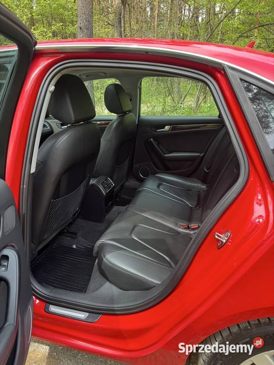 Audi A4 B8 32 FSI V6 Quattro Świeży Duży Serwis Sedan / Limuzyna