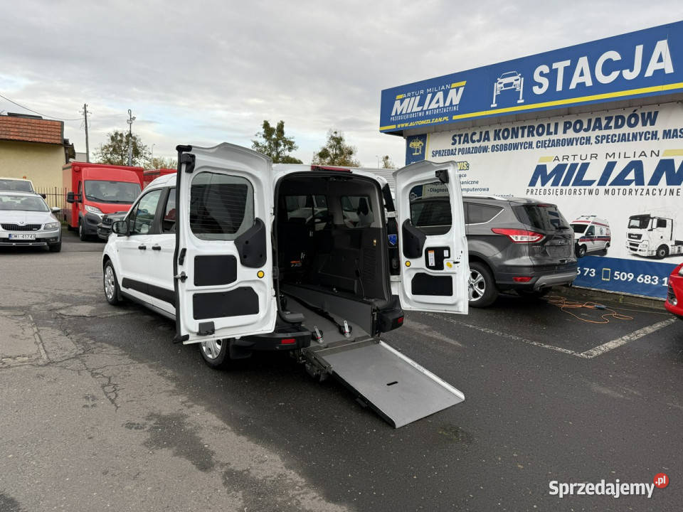 Ford Tourneo Connect Connect niepełnosprawnych światła przeciwmgielne Syców