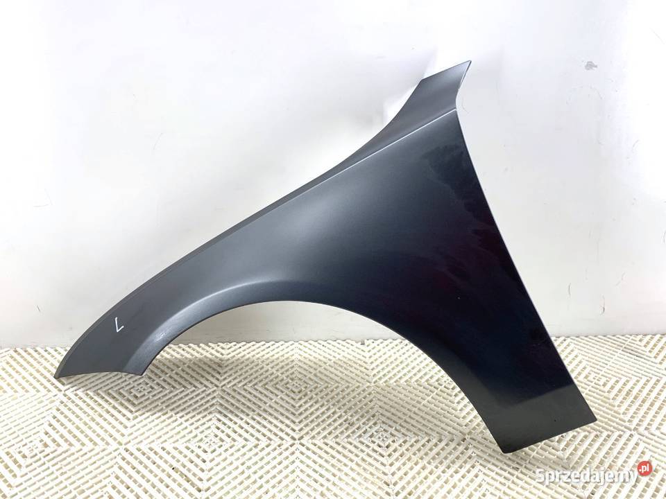 BŁOTNIK LEWY PRZÓD AUDI A7 4G Hatchback 1018