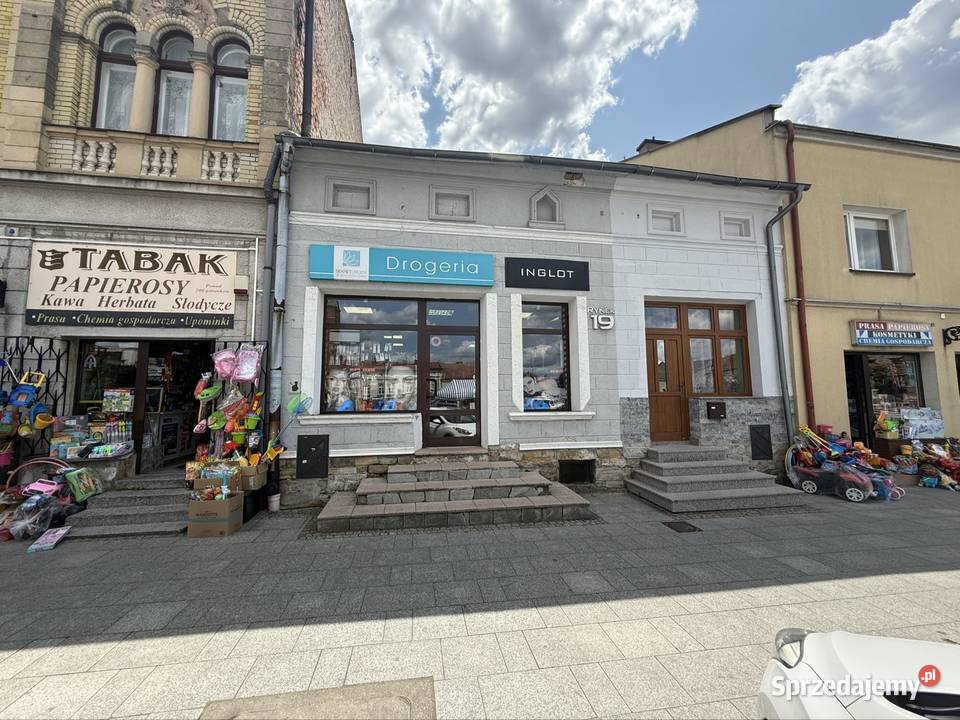 Duży lokal handlowy Pilzno Rynek do wynajęcia podkarpackie