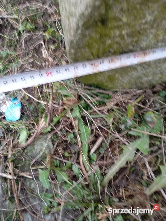 Filar słup granitowy Skoroszyce