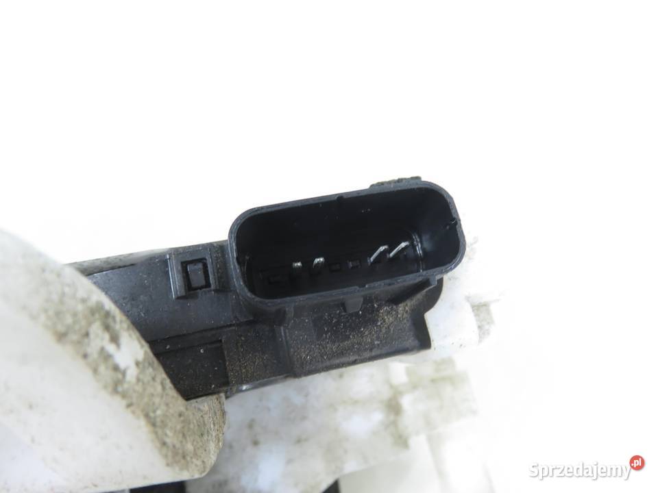 ZAMEK LEWY TYLNY HYUNDAI ix35 814102Y010 małopolskie