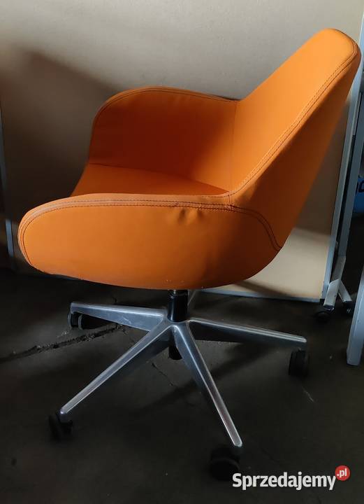 Fotel obrotowy Profim 10E używany Stan