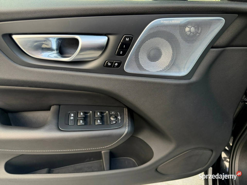 Volvo XC 60 RECHARGE panorama 4x4 kamery 360 acc gniazdo SD Otmuchów