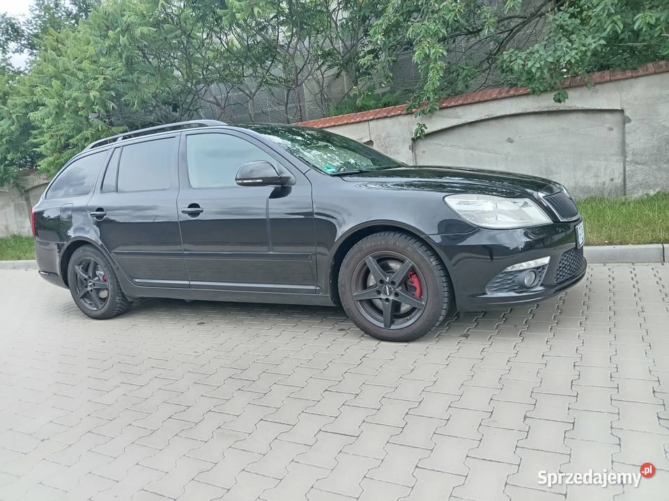 SKODA OCTAVIA RS 20TDI 170 kombi klimatyzacja lakier metallic Mosina