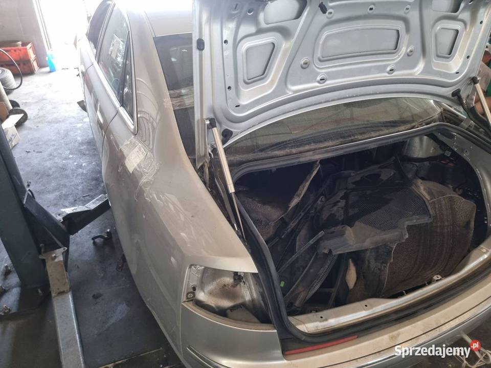 ĆWIARTKA BŁOTNIK LEWY TYŁ AUDI A8 D3