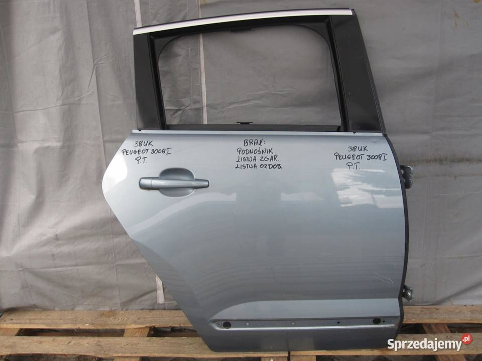PEUGEOT 3008 I 12r drzwi prawe tył świętokrzyskie