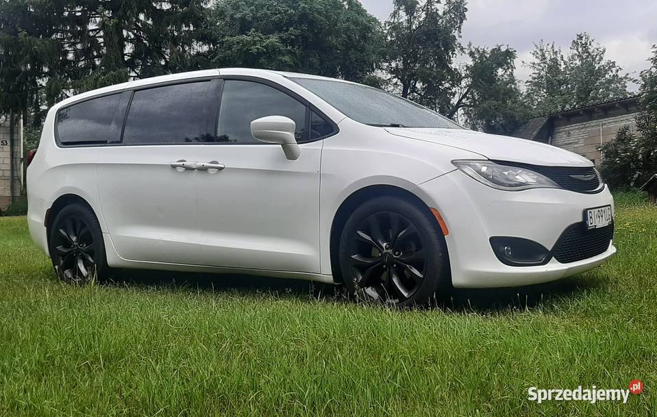 Chrysler Pacifica