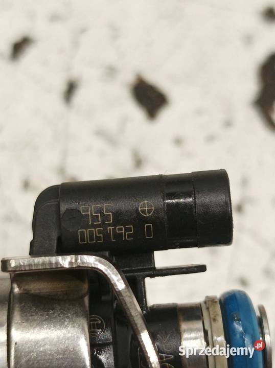 WTRYSKIWACZ 0261500556 10 ECOBOOST Ford Focus sprzedam