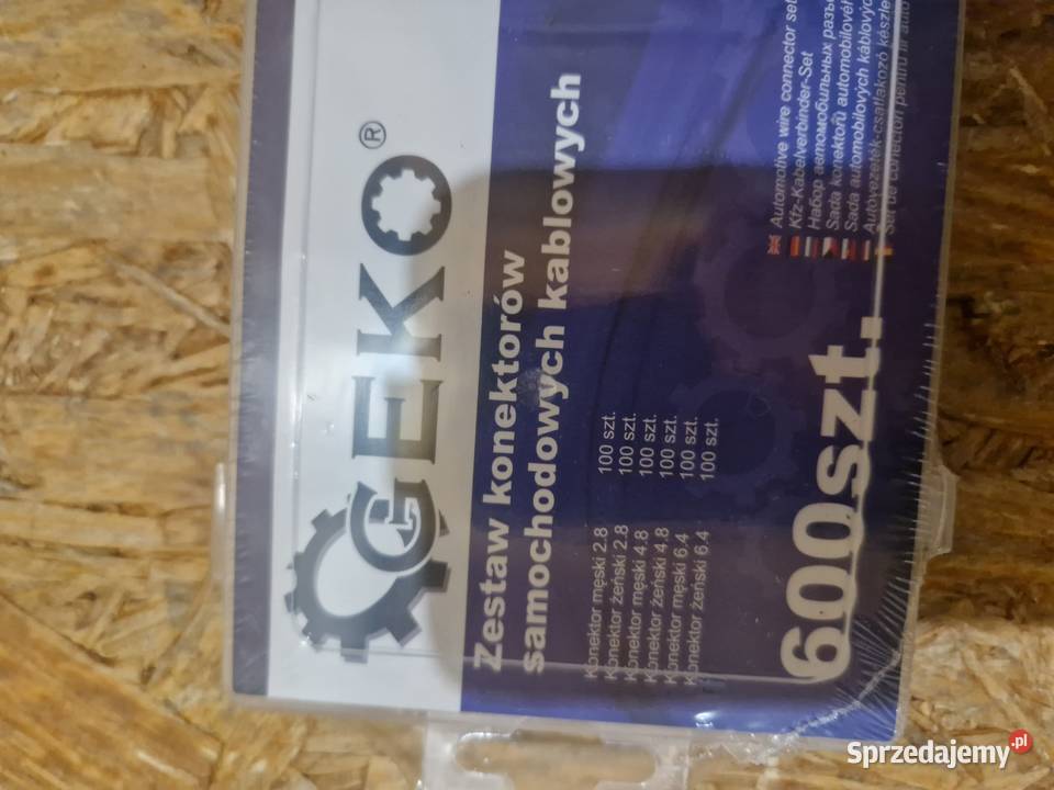 Zestaw konektorów samochodowych kablowych 600