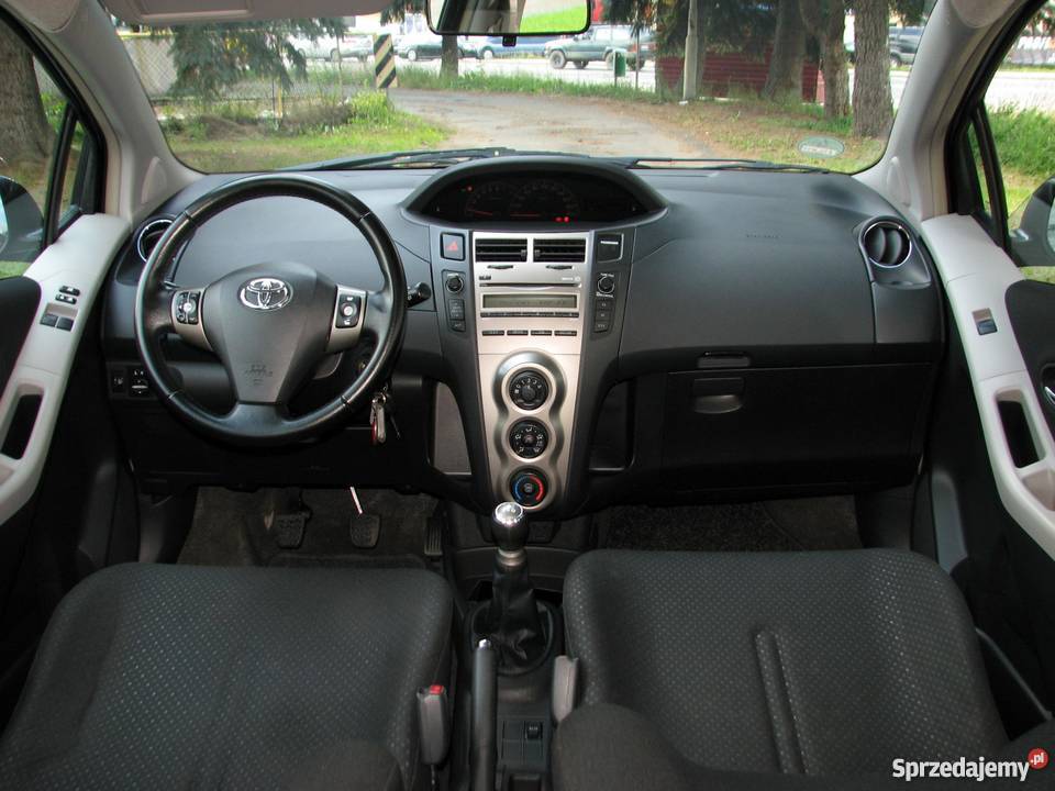 Toyota Yaris II FL Hatchback Krosno