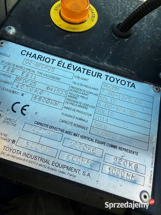 wózek widłowy TOYOTA 8FDF25 2500 Pyroban diesel Wózki widłowe