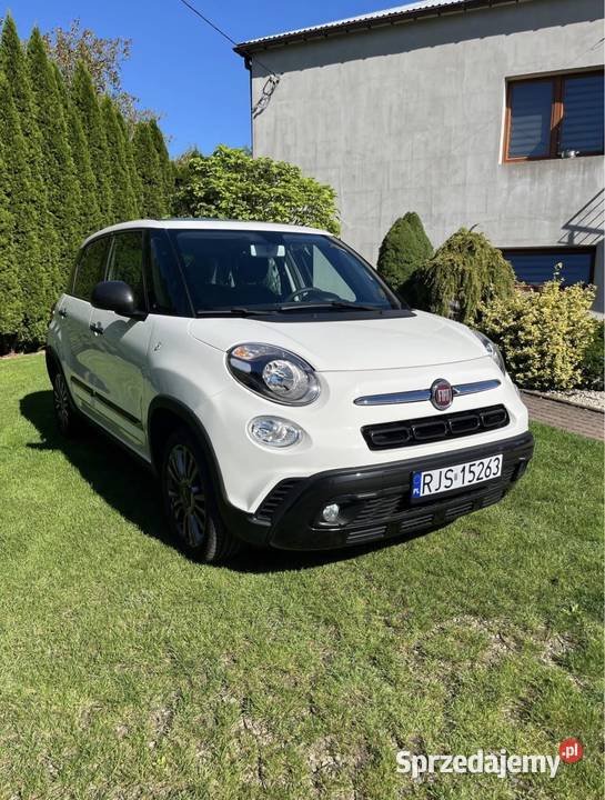 Fiat 500L światła do jazdy dziennej
