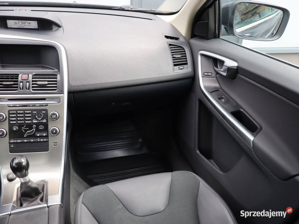 Volvo XC60 D3 nieuszkodzony Katowice