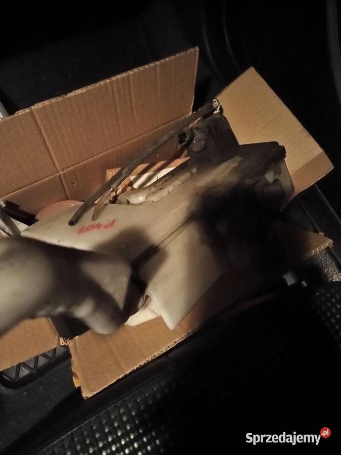 Zbiornik spryskiwaczy peugeot 407 Zbiorniki płynu do spryskiwaczy Ostrów Wielkopolski