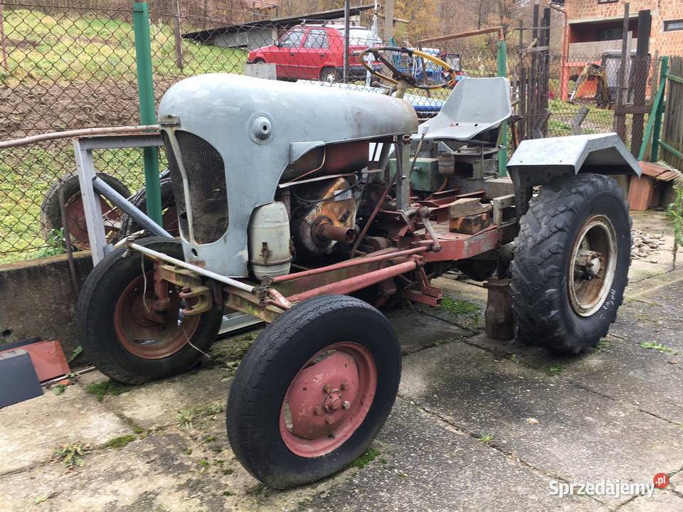 Ciągnik ES Andoria S231 Jawornik