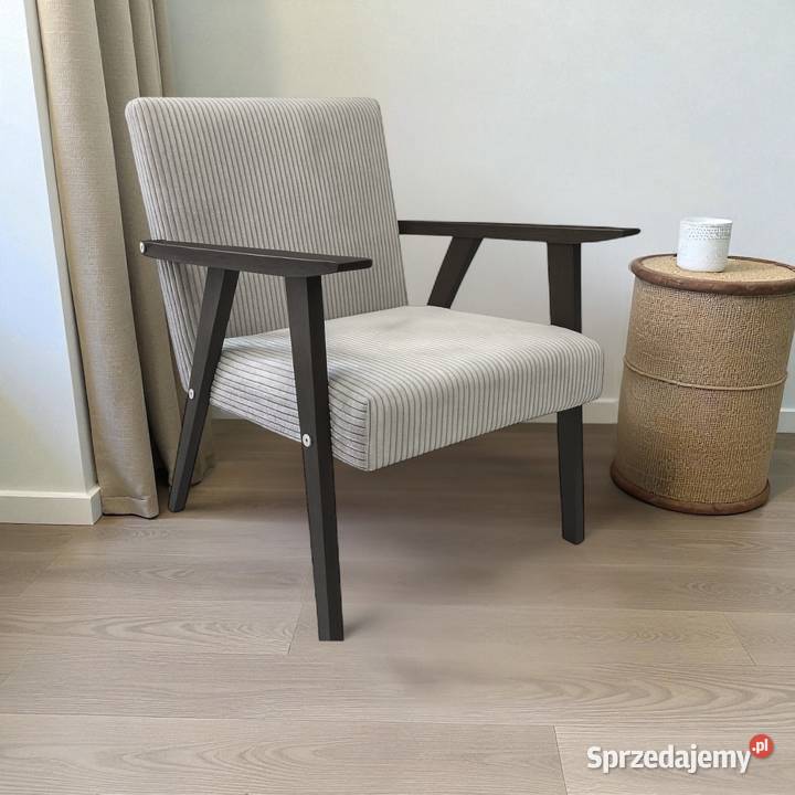 Sztruksowy fotel wypoczynkowy Retro PRL różne Tarchały Małe