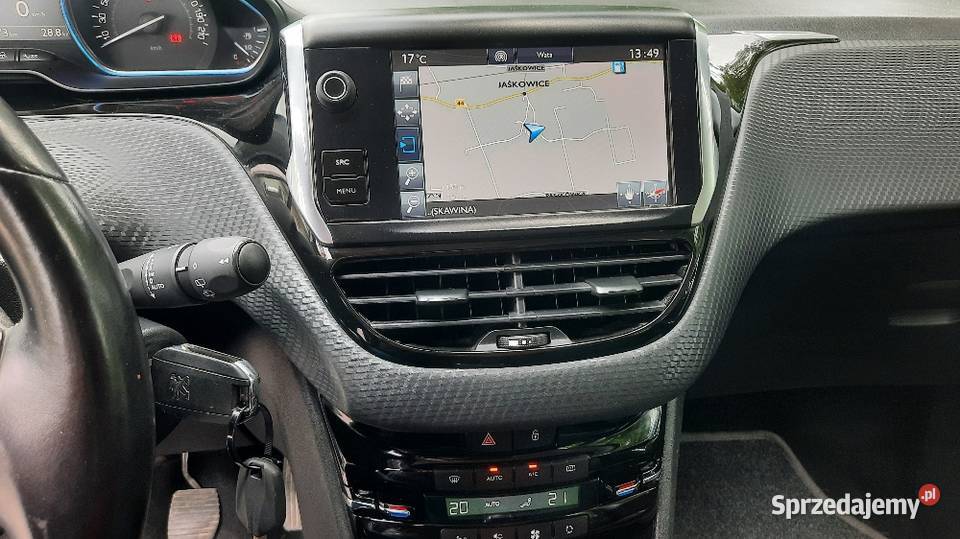 Peugeot 2008 12 PureTech 110 ALLURE Navi Klima relingi dachowe Jaśkowice