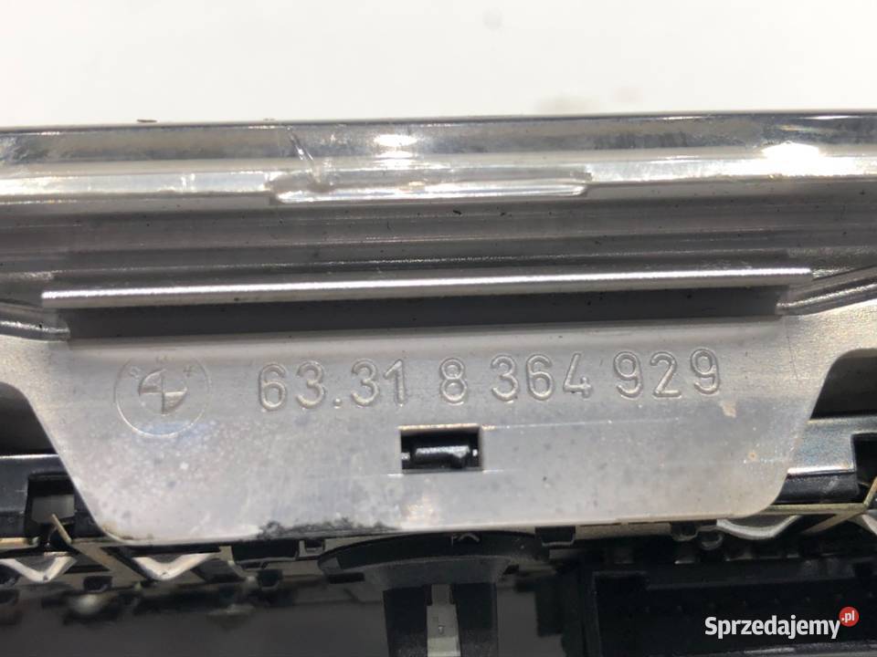 LAMPA SUFITOWA BMW E46 8364929 Kombi 9905 osobowe