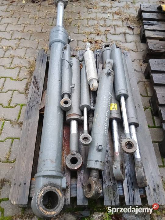 Silowniki do Minikoparki Neuson sprzedam