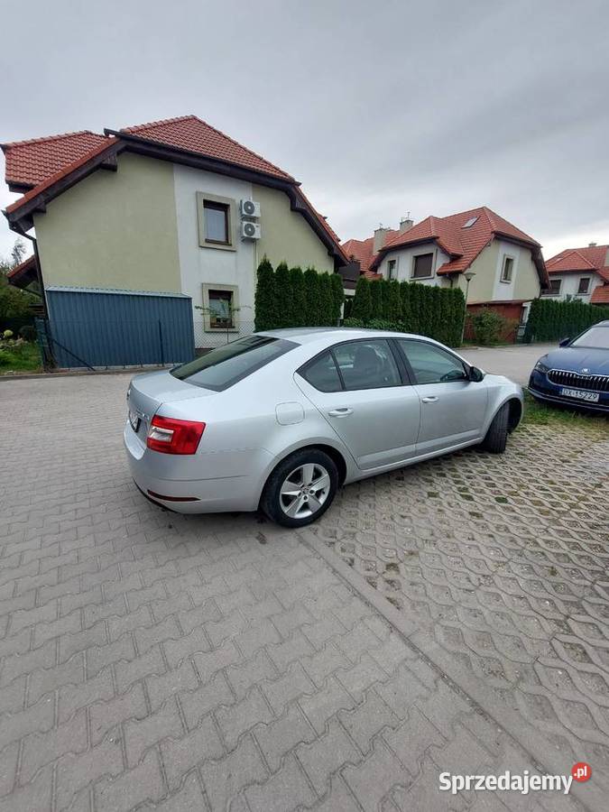 Skoda Octavia 16 TDI Ambition nieuszkodzony Groblice