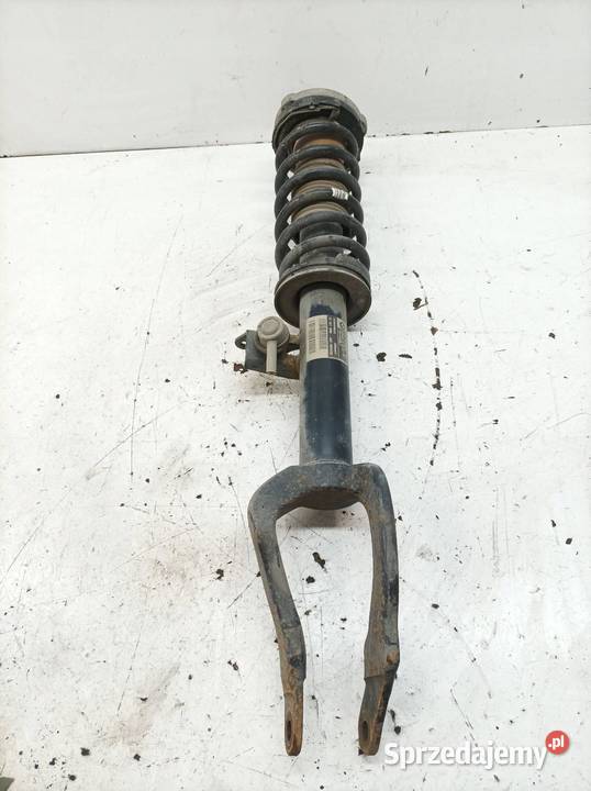 AMORTYZATOR PRAWY PRZÓD 20 D XDRIVE 6789362 Bmw