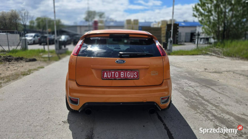 Ford Focus ST 285 koni climatronic doinwestowany centralny zamek sprzedam