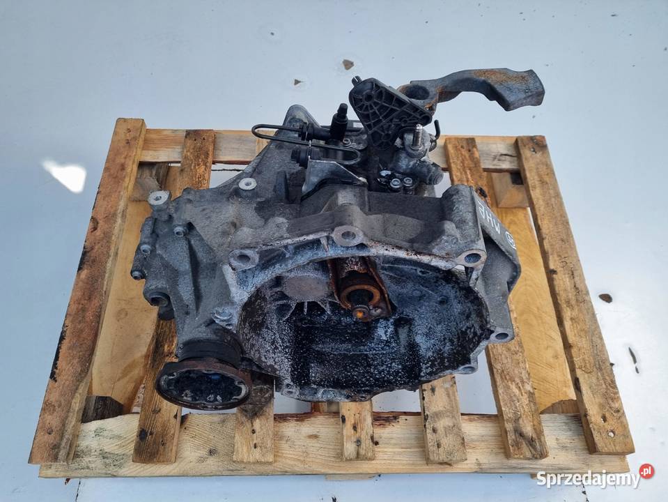 VW GOLF V 16 FSI MANUALNA SKRZYNIA BIEGÓW manual osobowe Janów