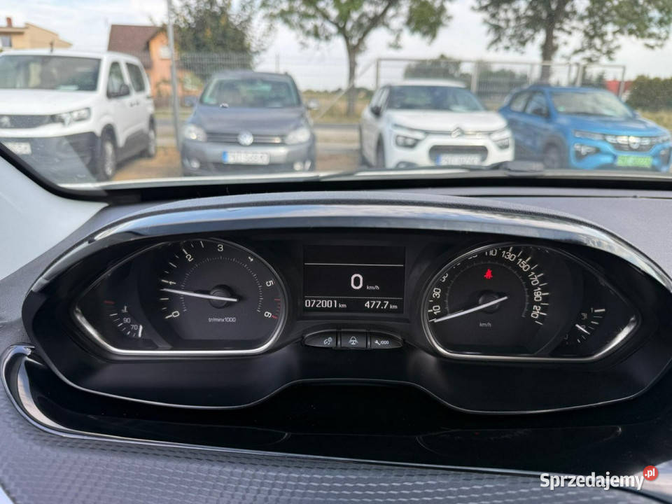 Peugeot 2008 Klimatronic navi dach panoramiczny światła przeciwmgielne wielkopolskie Zbąszyń